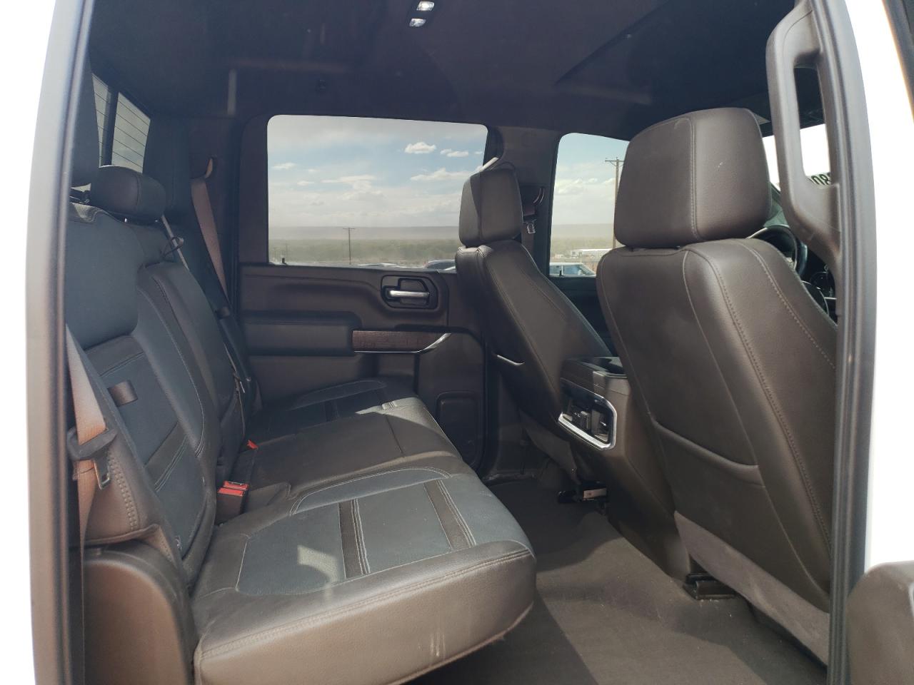 GMC SIERRA 2022 — 11