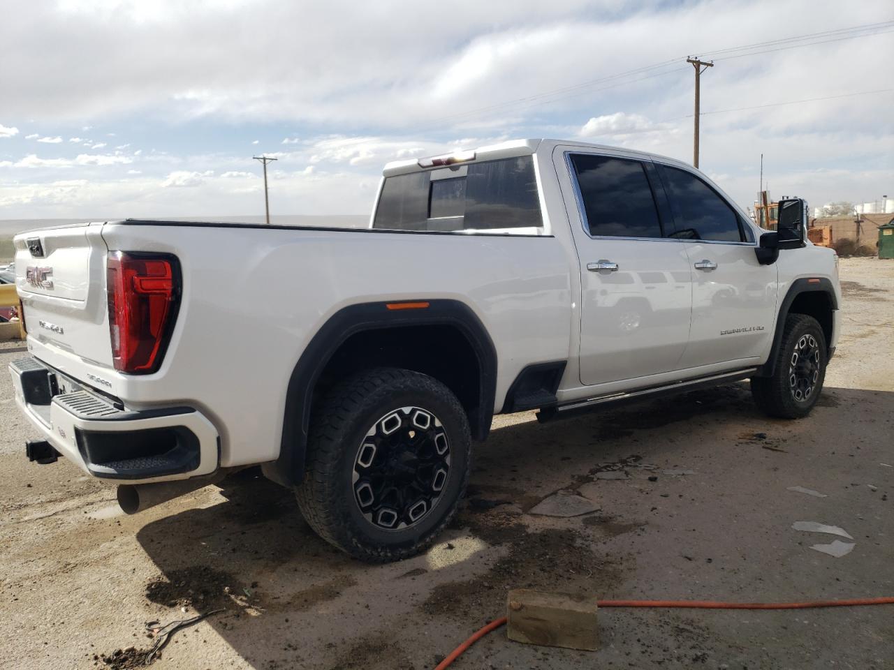 GMC SIERRA 2022 — 4