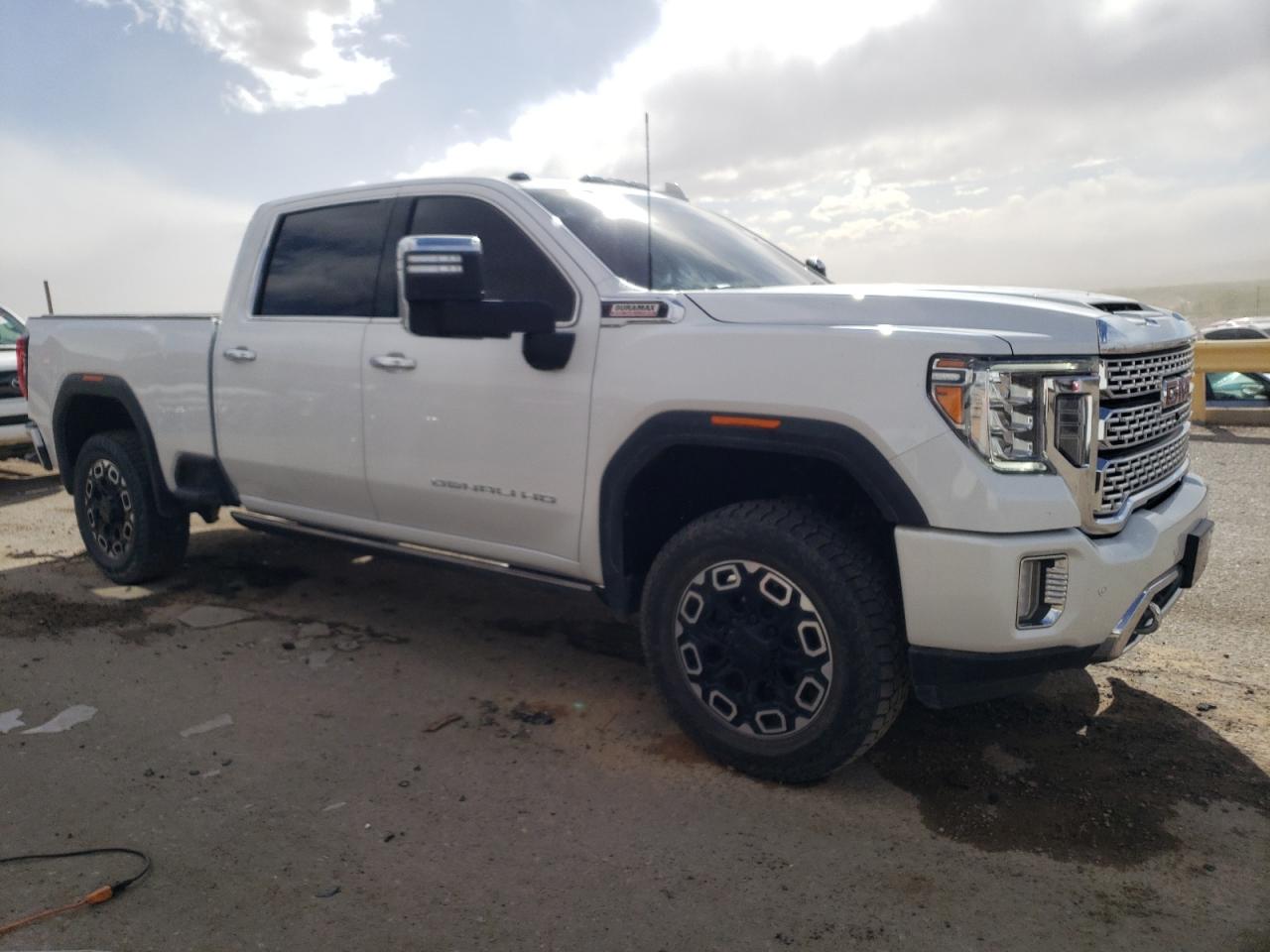 2022 GMC SIERRA K2500 DENALI