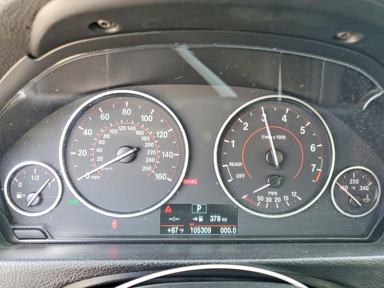 BMW 330 2018 — 10