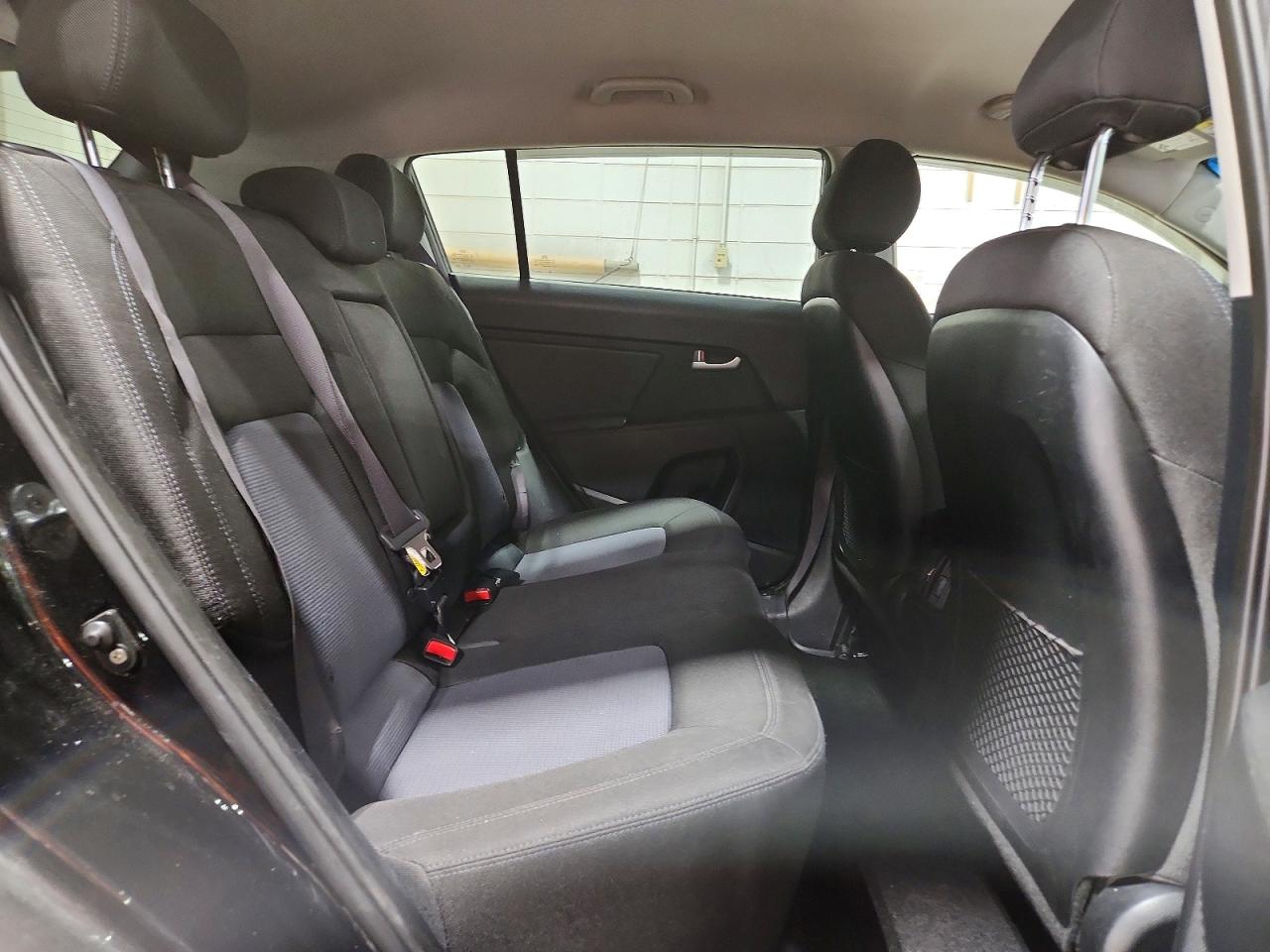 KIA SPORTAGE 2016 — 12