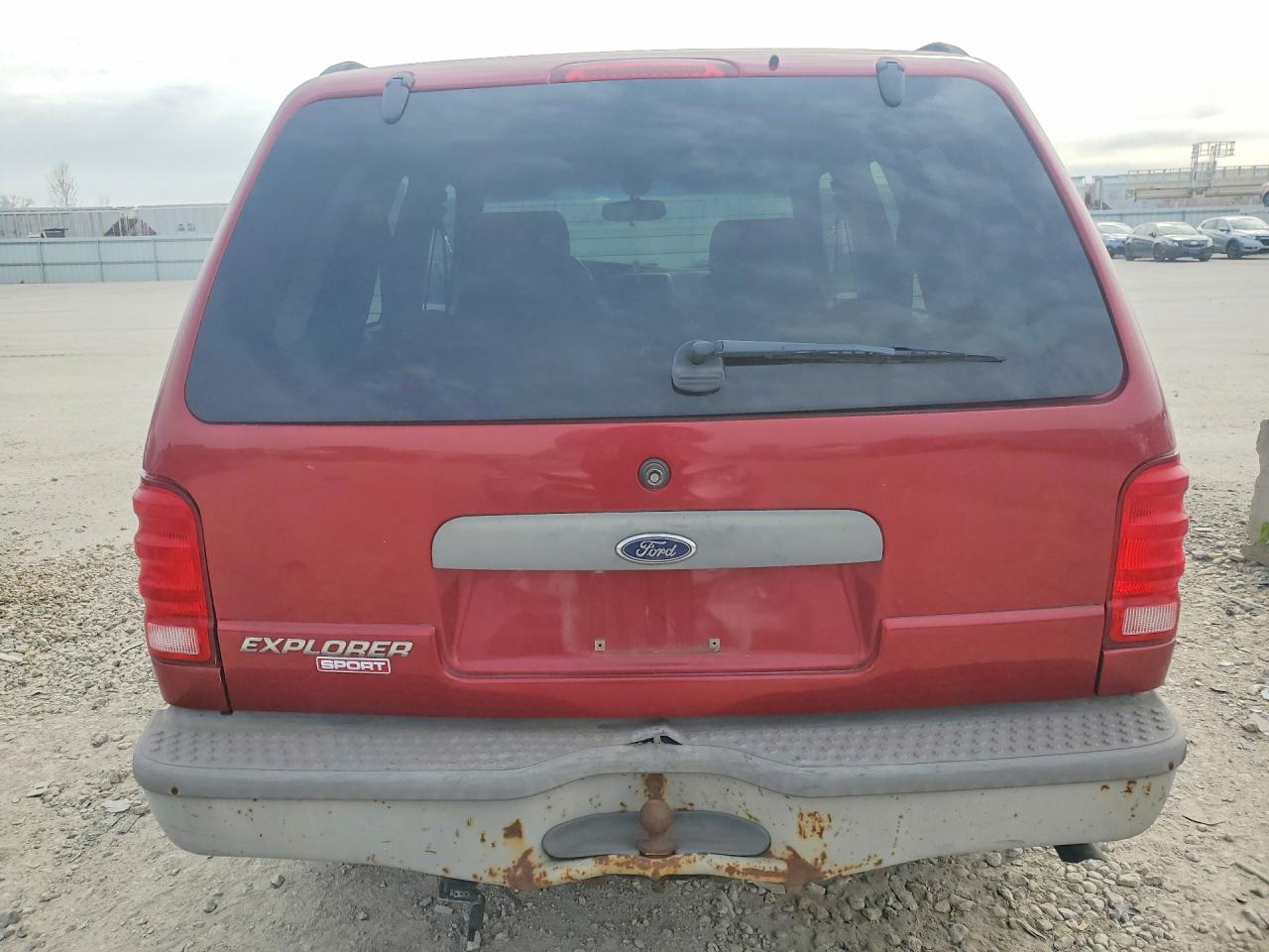 FORD EXPLORER 2002 — 7