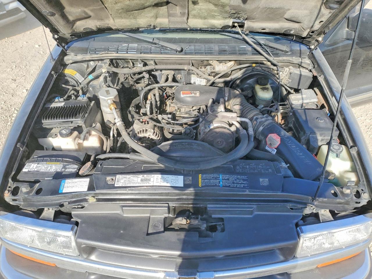 CHEVROLET S TRUCK 2000 — 12