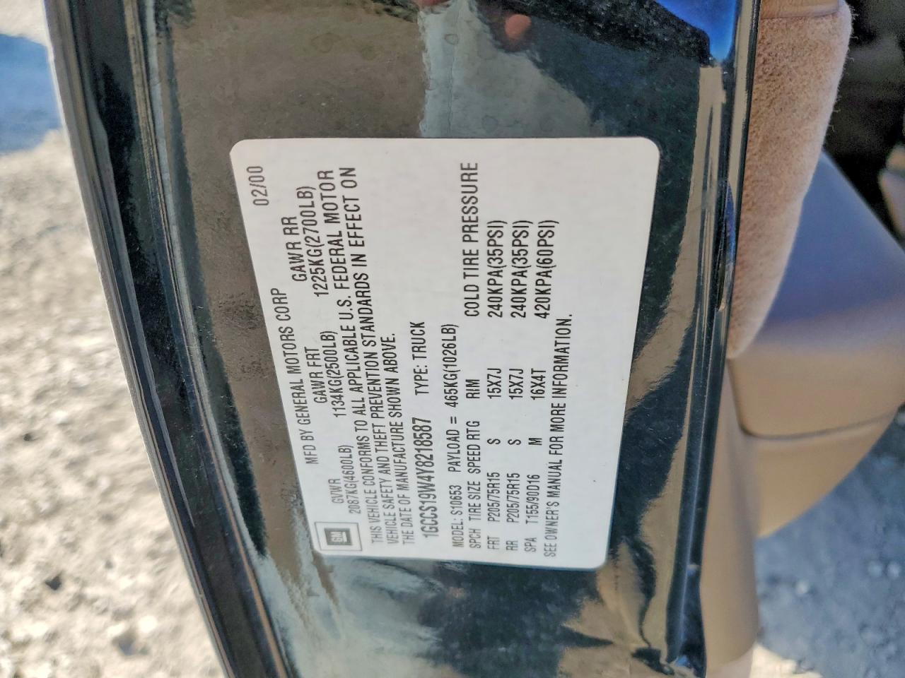CHEVROLET S TRUCK 2000 — 13