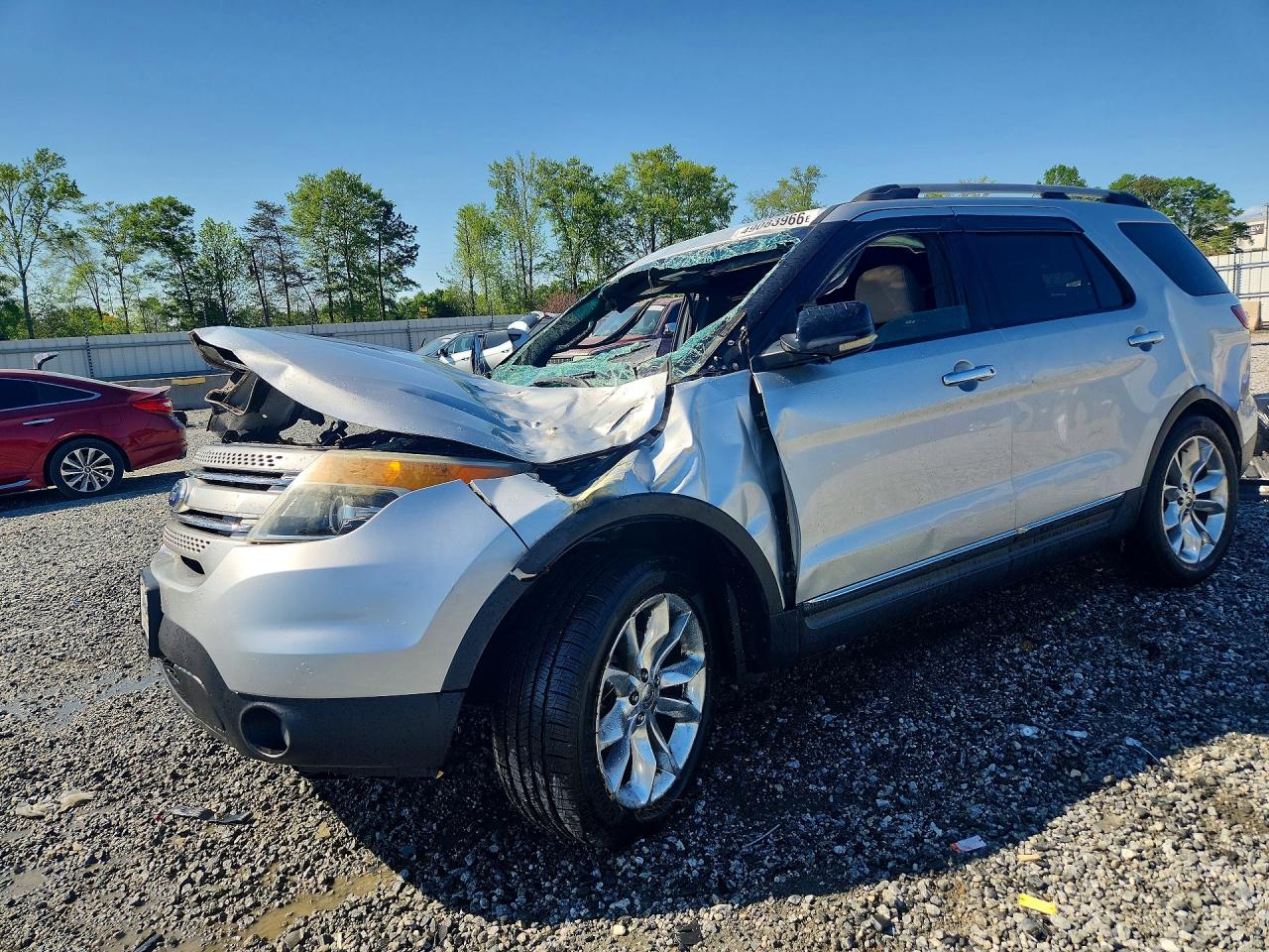 FORD EXPLORER 2011 — 2