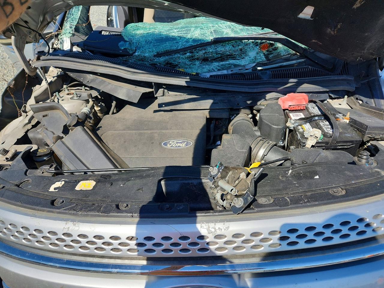 FORD EXPLORER 2011 — 13