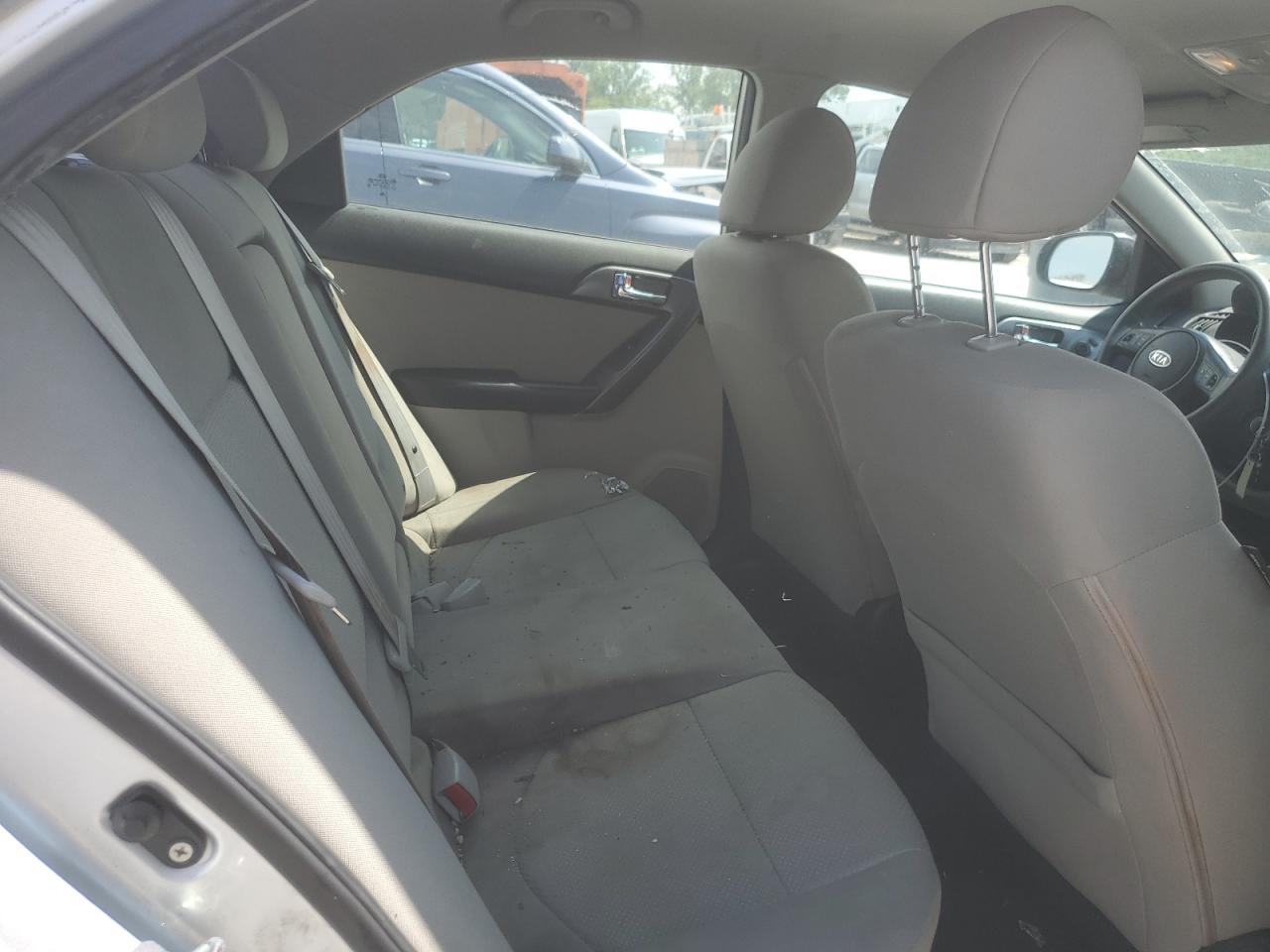 KIA FORTE 2013 — 11
