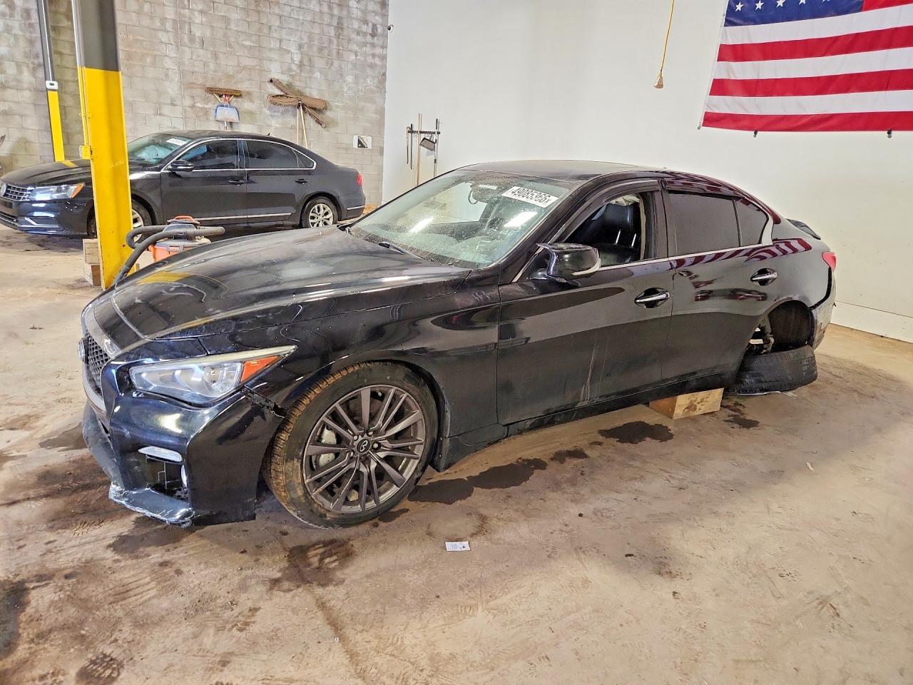 INFINITI Q50 2016 — 2