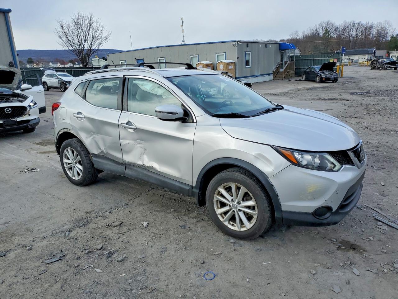 2018 NISSAN ROGUE SPORT SV