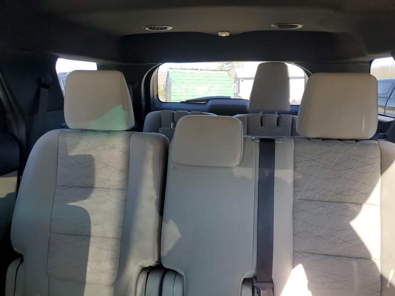 FORD EXPLORER 2012 — 11