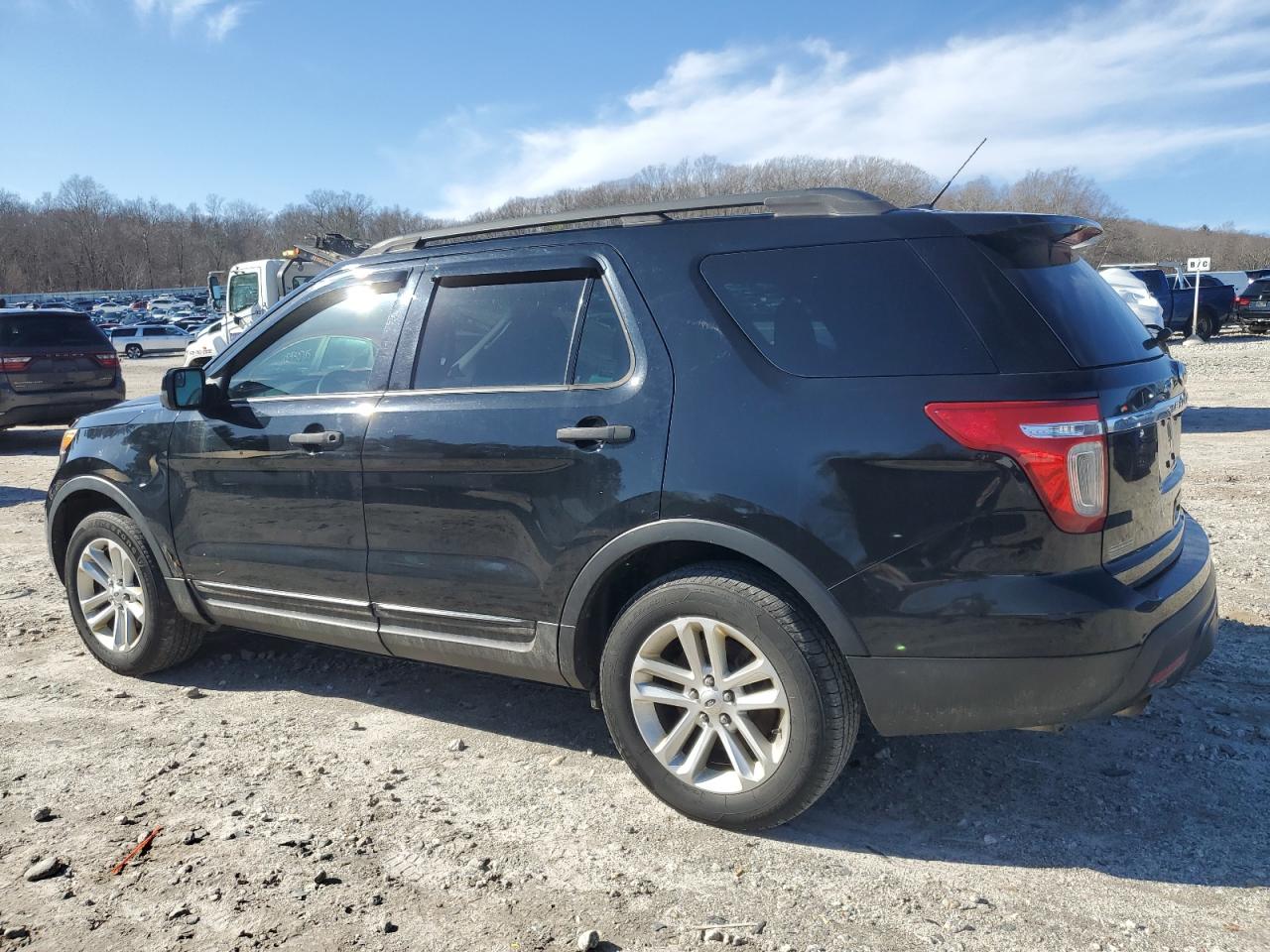 FORD EXPLORER 2012 — 3
