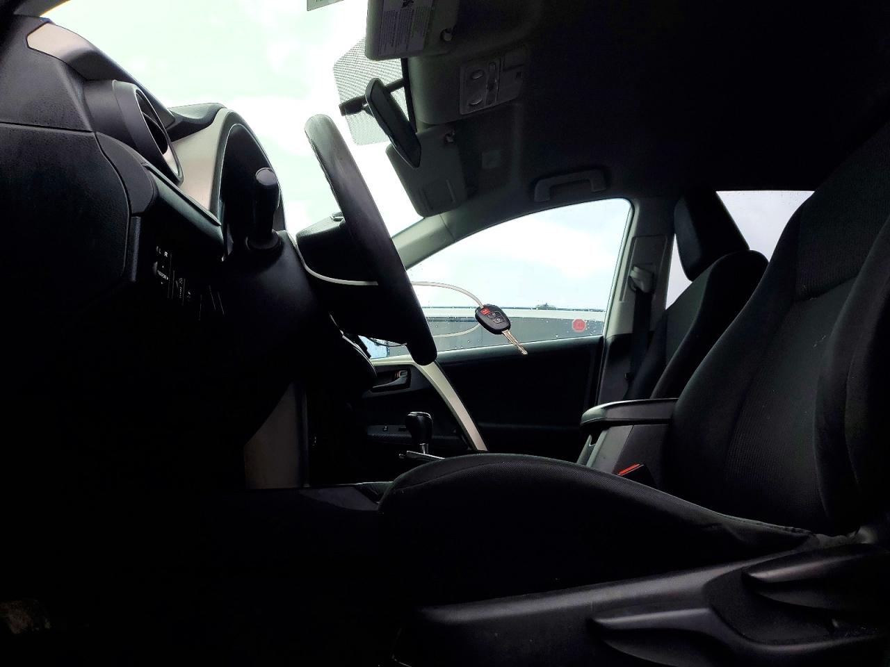 TOYOTA RAV4 2014 — 8