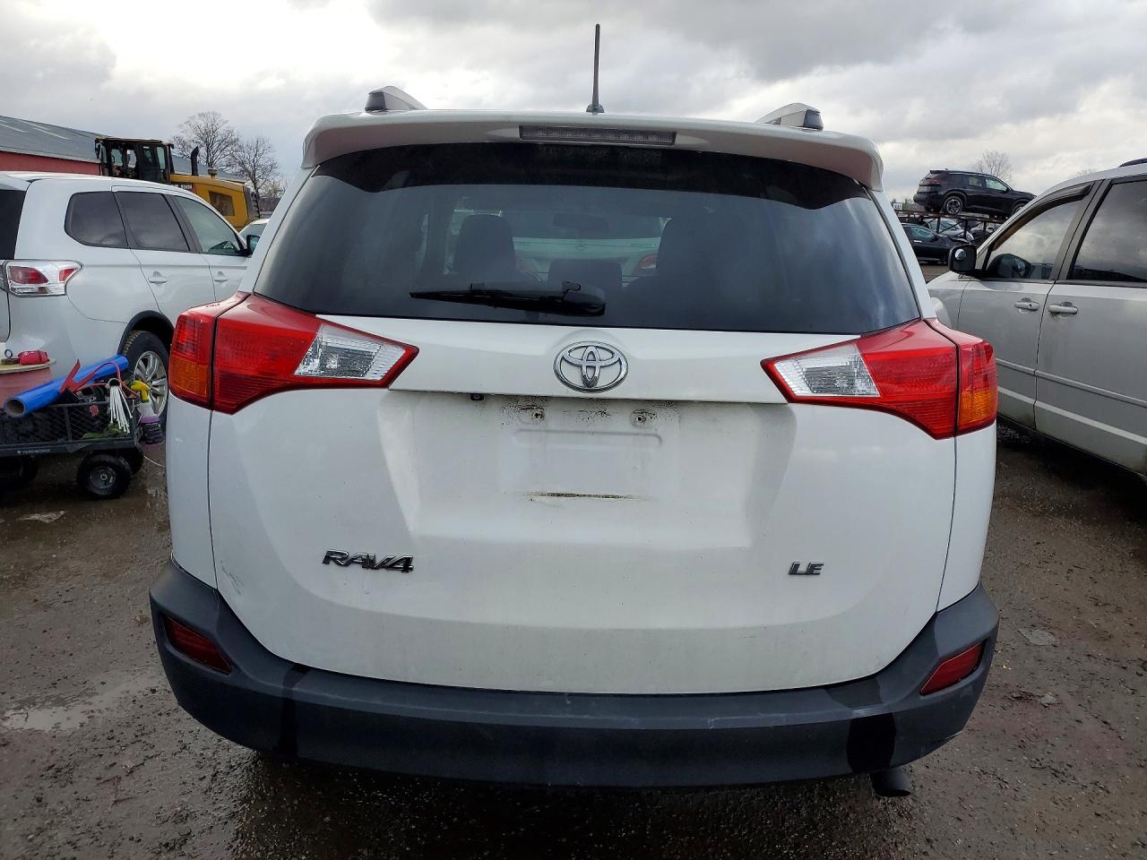TOYOTA RAV4 2014 — 7