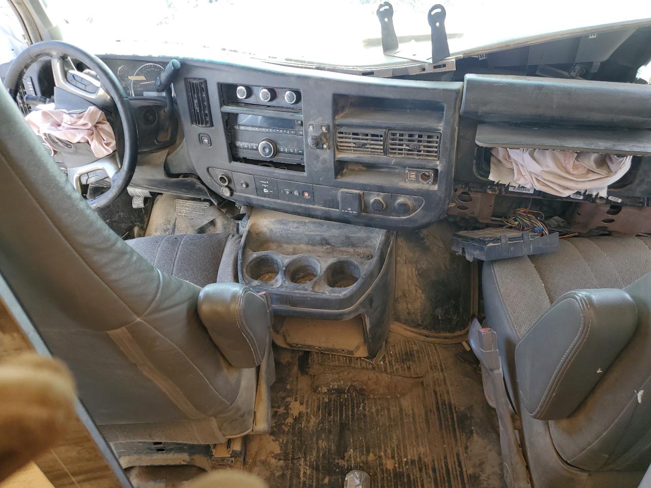 GMC SAVANA 2019 — 9