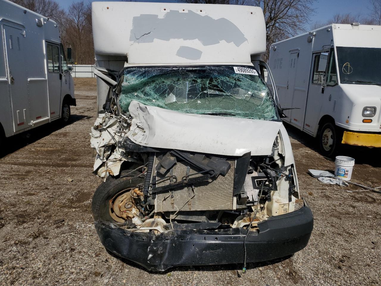 GMC SAVANA 2019 — 6
