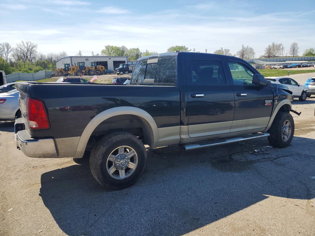 DODGE RAM 2500 2010 — 4