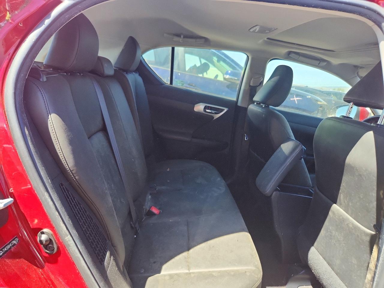 LEXUS CT 200H 2012 — 11