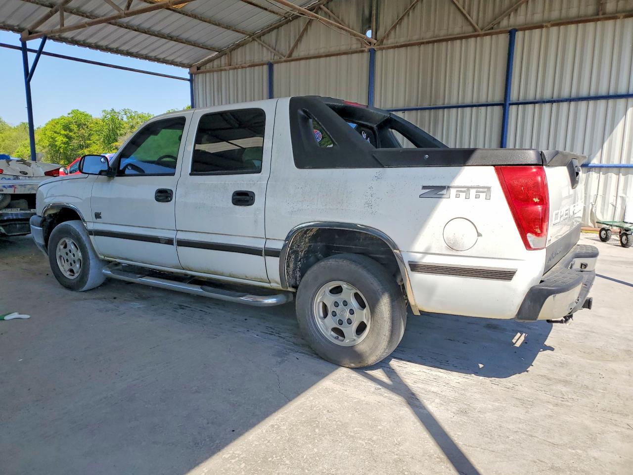 CHEVROLET AVALANCHE 2005 — 3