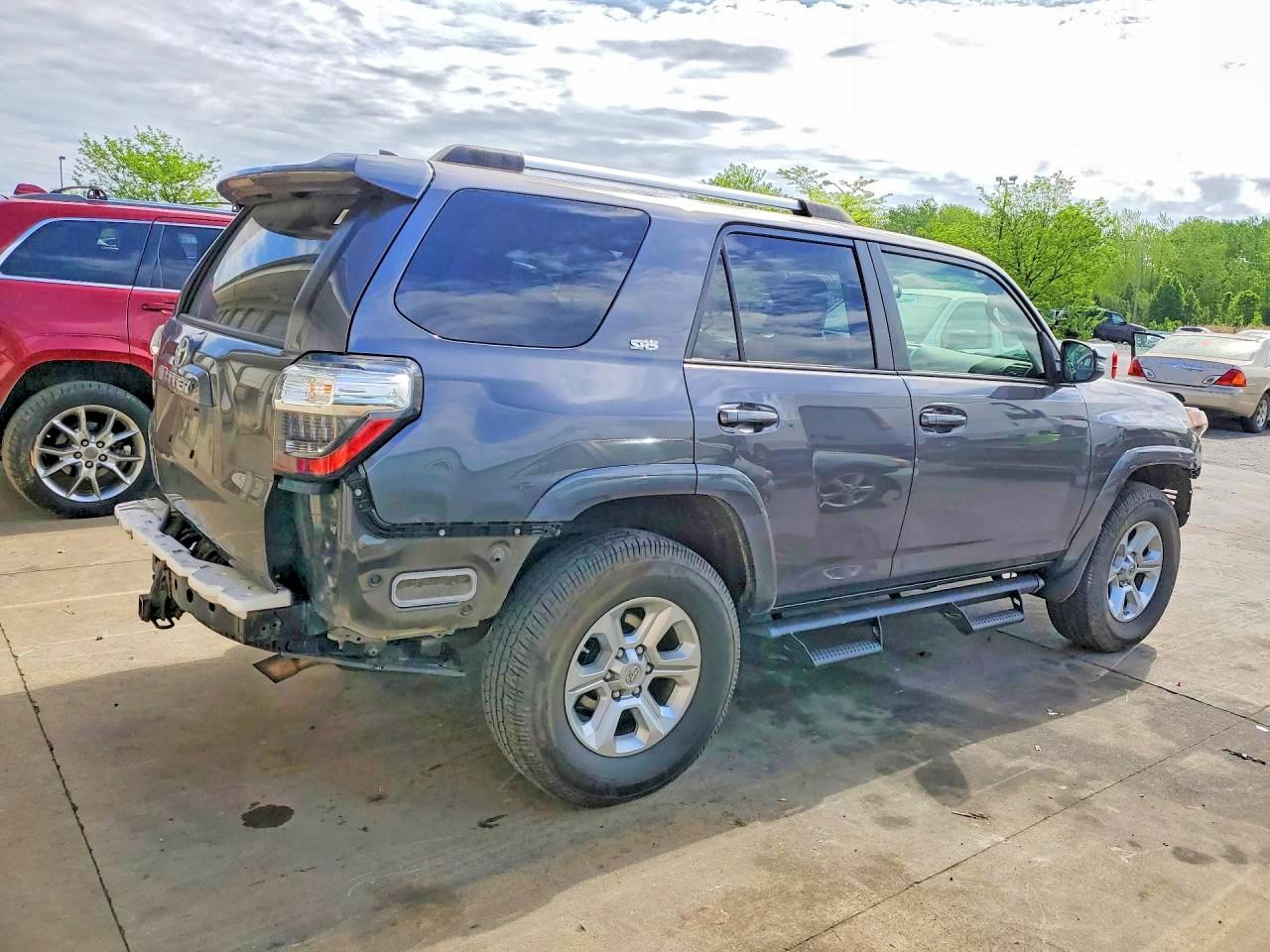 TOYOTA 4RUNNER 2019 — 4