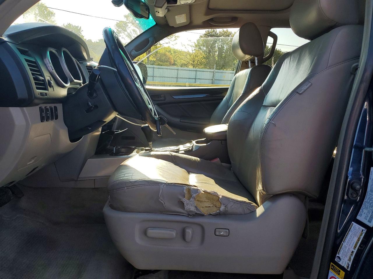 TOYOTA 4RUNNER 2004 — 8