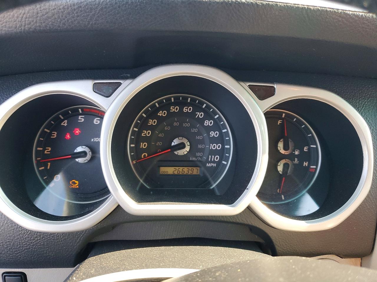 TOYOTA 4RUNNER 2004 — 10