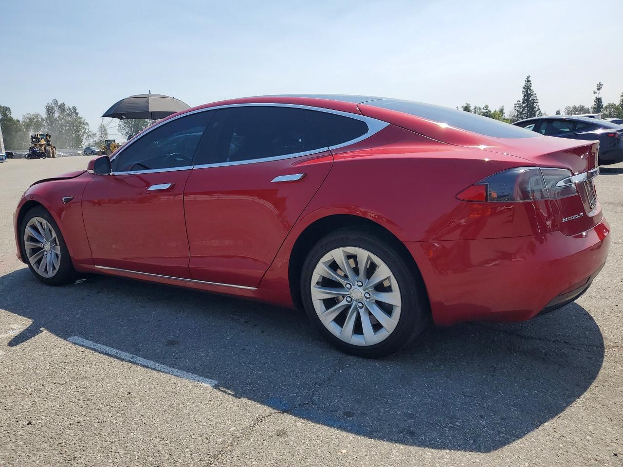 TESLA MODEL S 2019 — 3