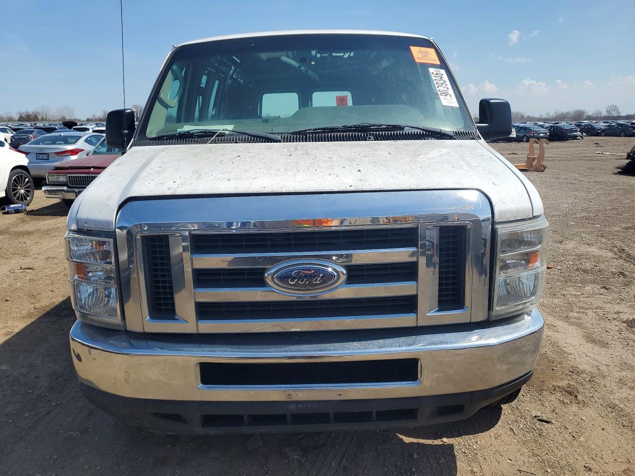 FORD ECONOLINE 2013 — 6