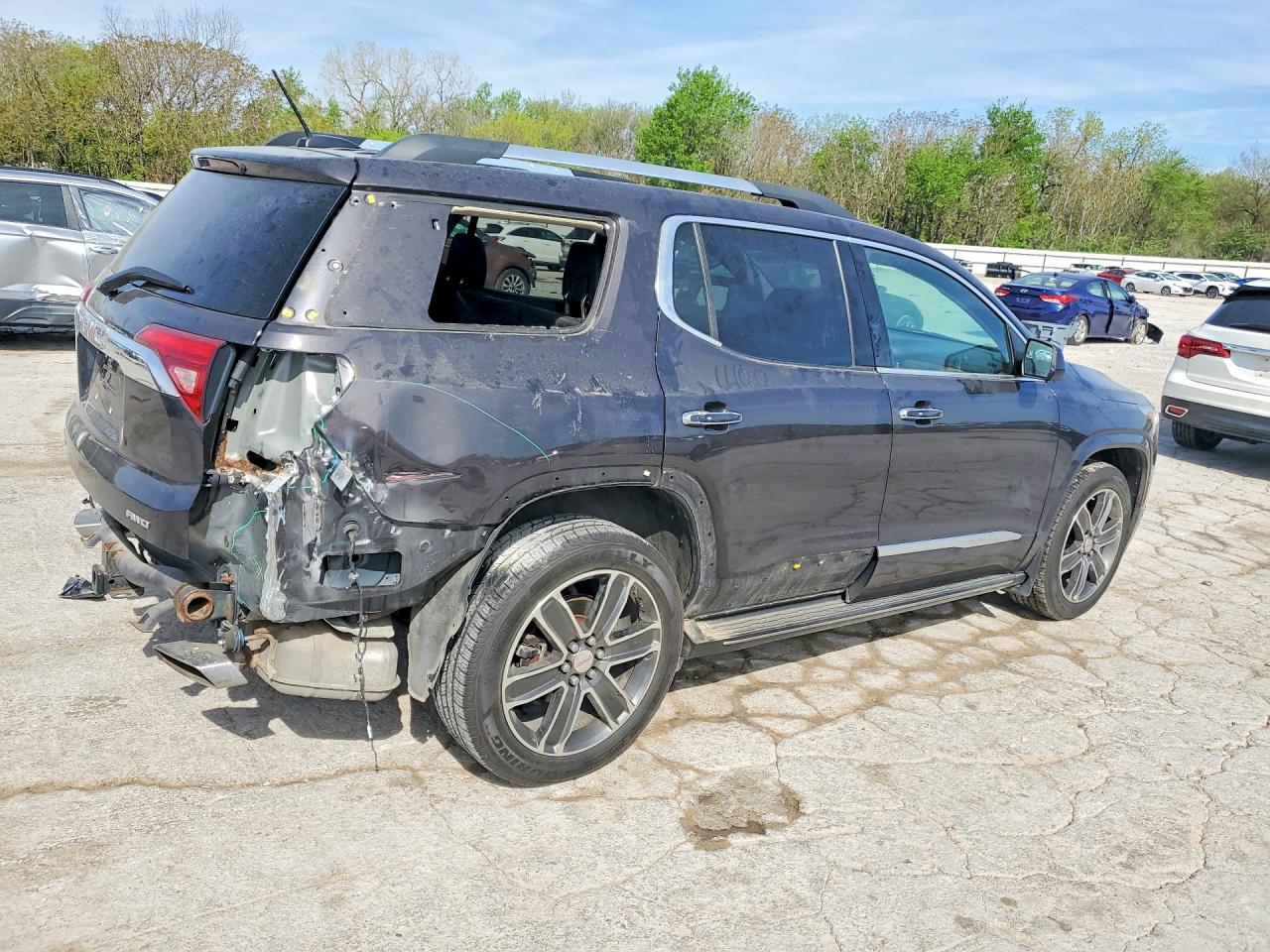 GMC ACADIA 2018 — 4