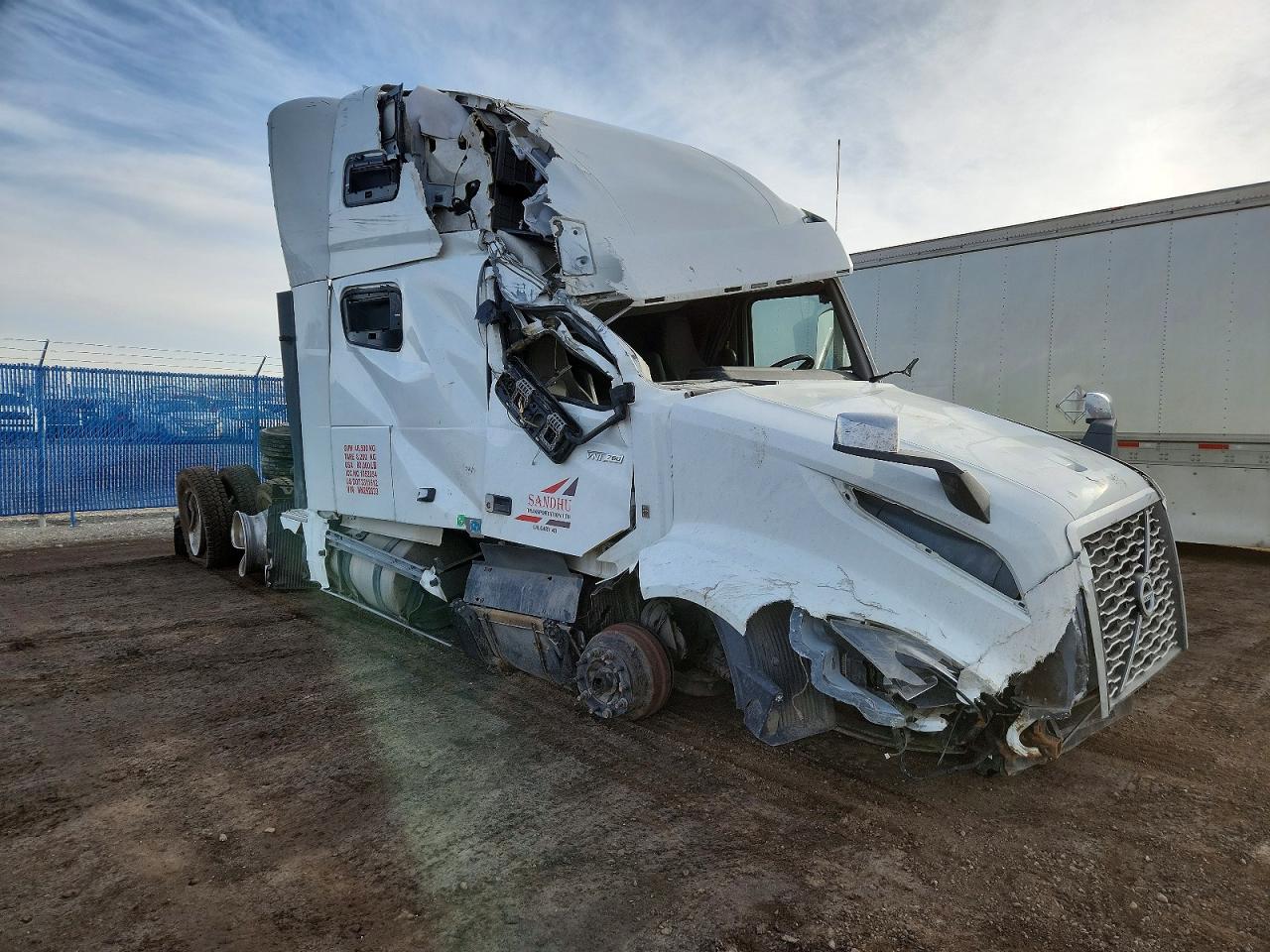 2022 VOLVO VN VNL