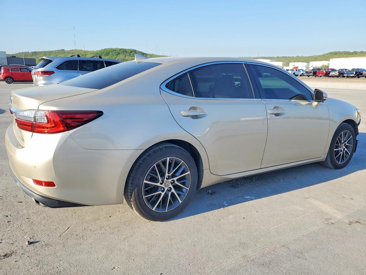 LEXUS ES 350 2017 — 4