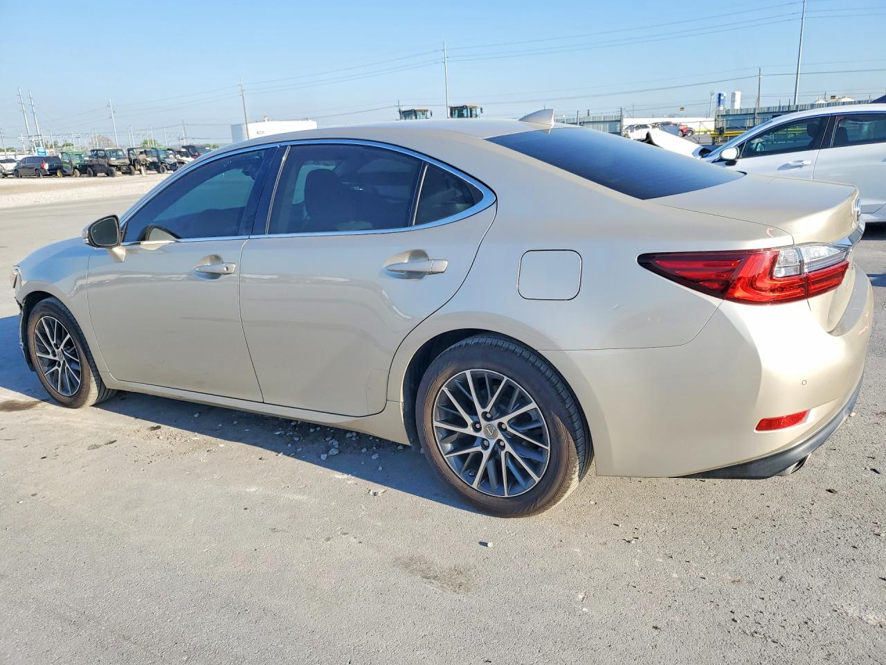 LEXUS ES 350 2017 — 3