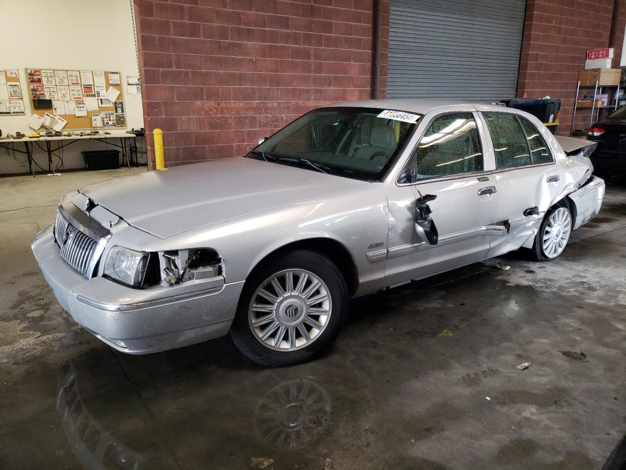 2009 MERCURY GRAND MARQUIS LS