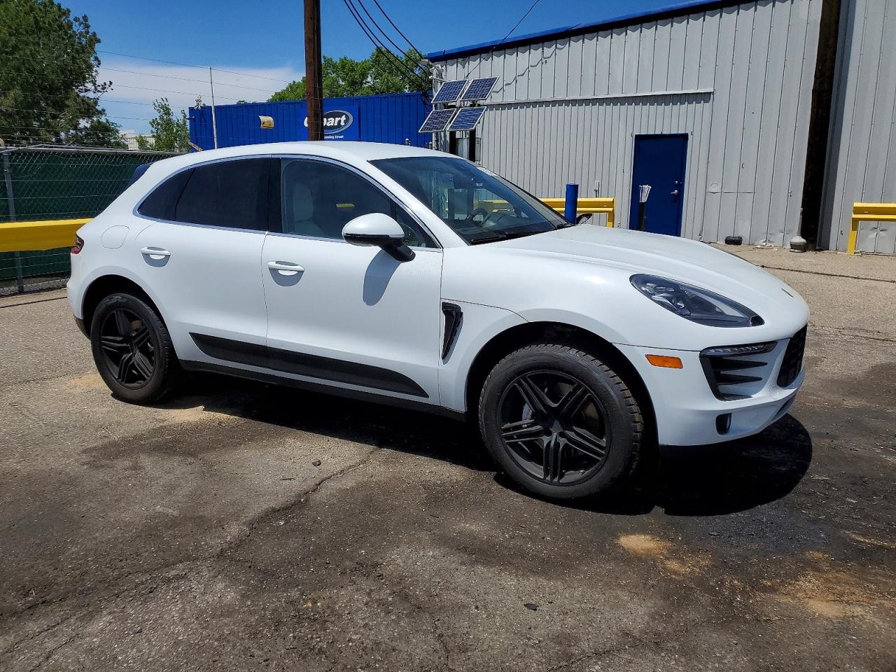 PORSCHE MACAN 2017 — 5