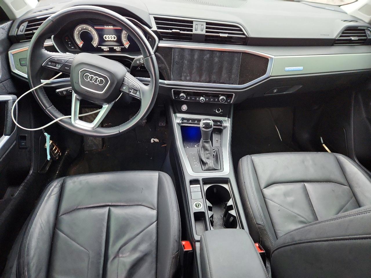 AUDI Q3 2020 — 9