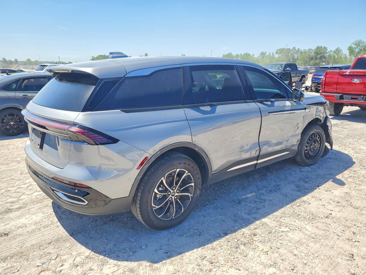 LINCOLN NAUTILUS 2025 — 4