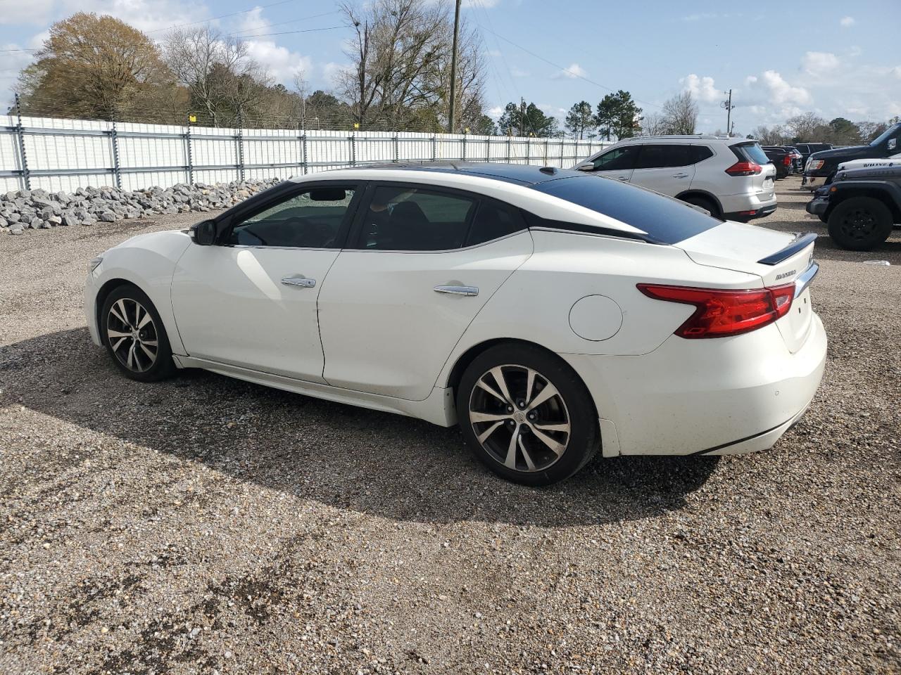 NISSAN MAXIMA 2016 — 3