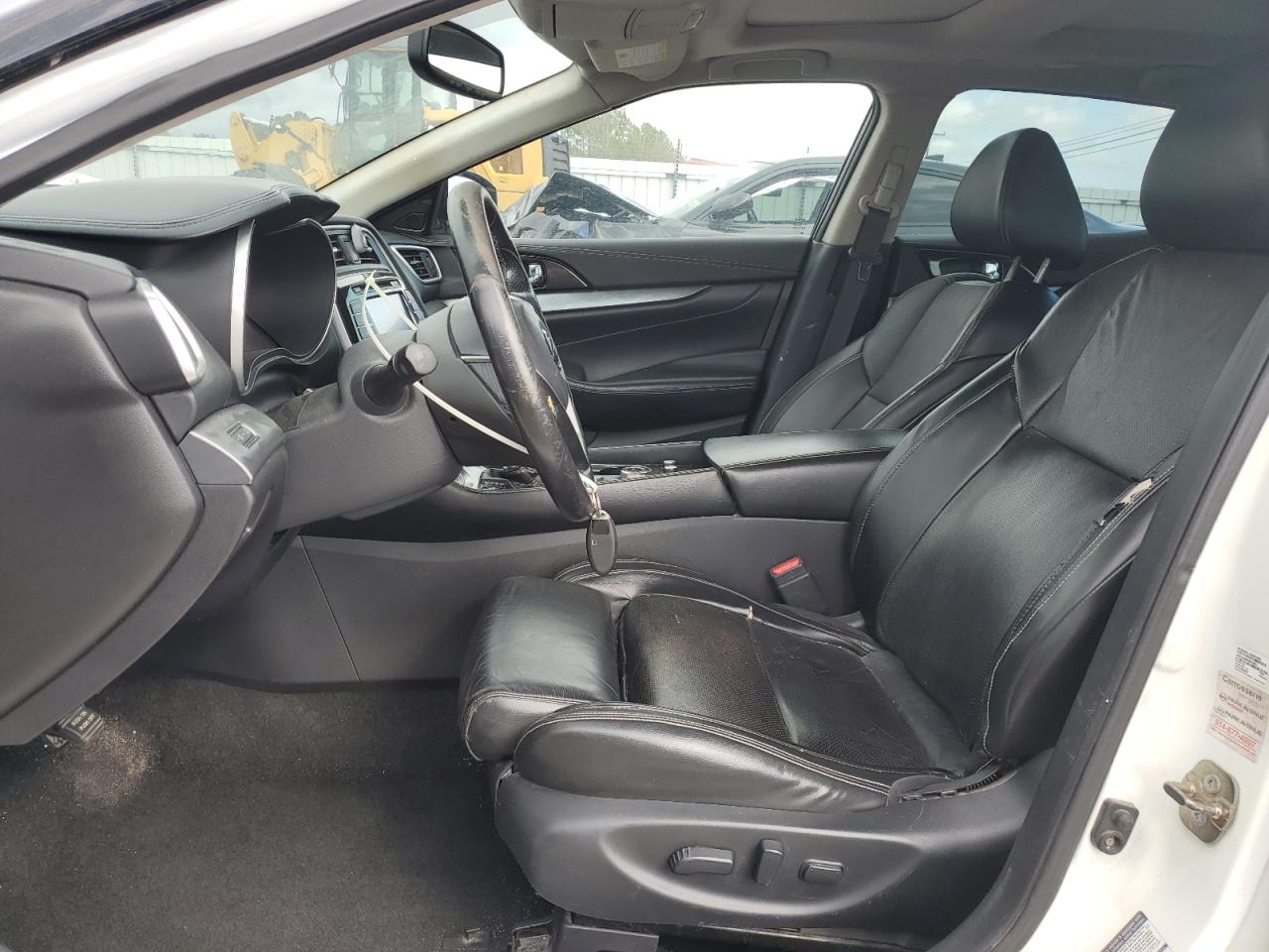 NISSAN MAXIMA 2016 — 8
