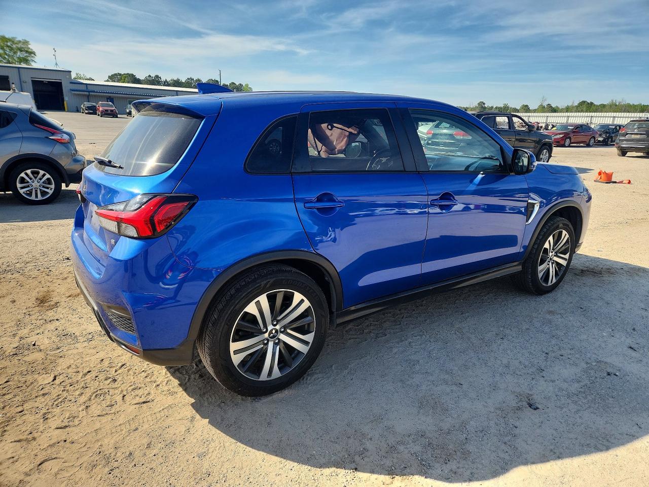 MITSUBISHI OUTLANDER SPORT 2020 — 4