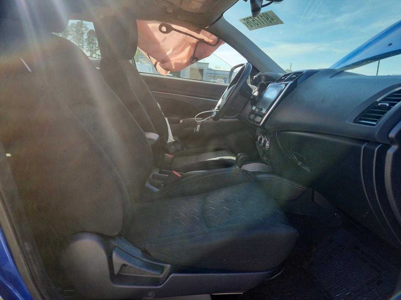 MITSUBISHI OUTLANDER SPORT 2020 — 8
