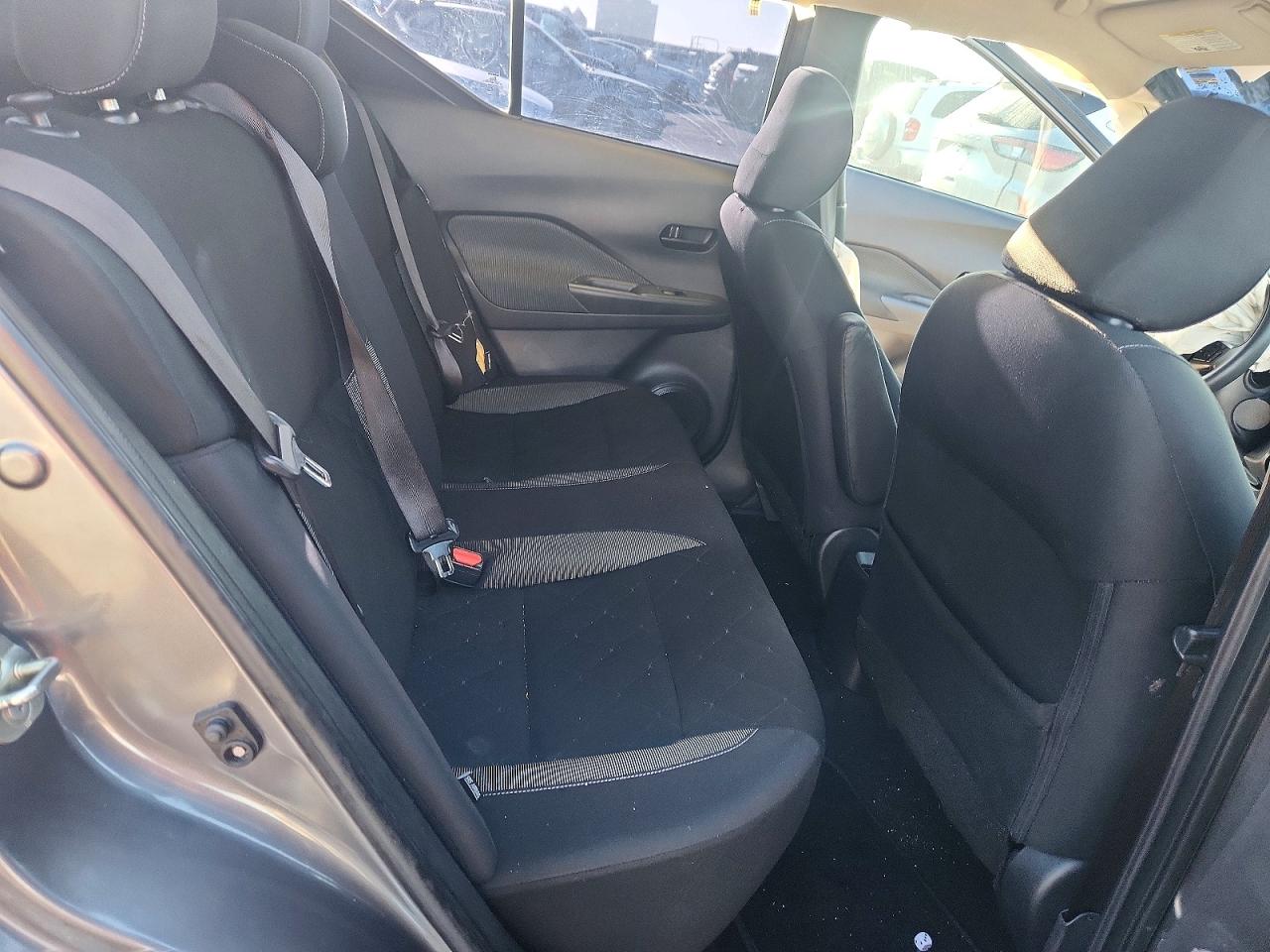 NISSAN KICKS 2020 — 12
