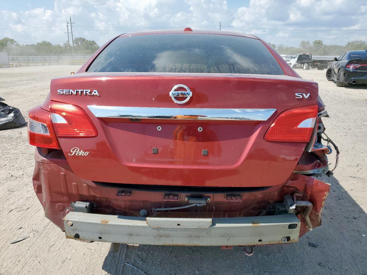 NISSAN SENTRA 2016 — 7