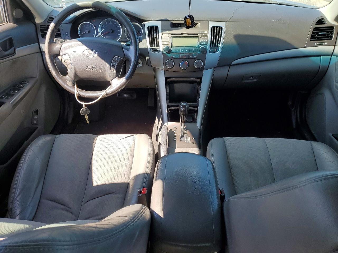 HYUNDAI SONATA 2009 — 9