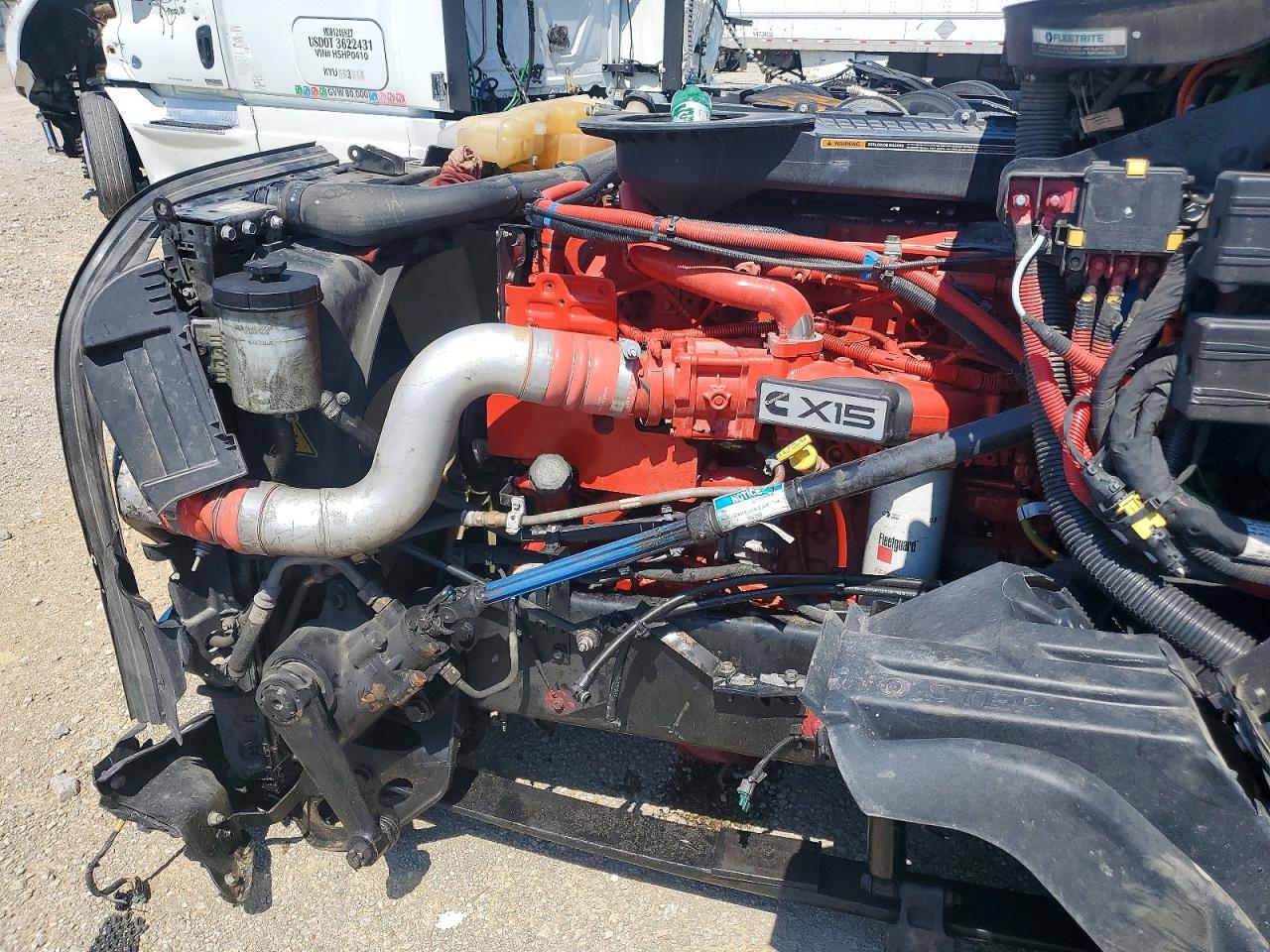 INTERNATIONAL LT625 2024 — 8