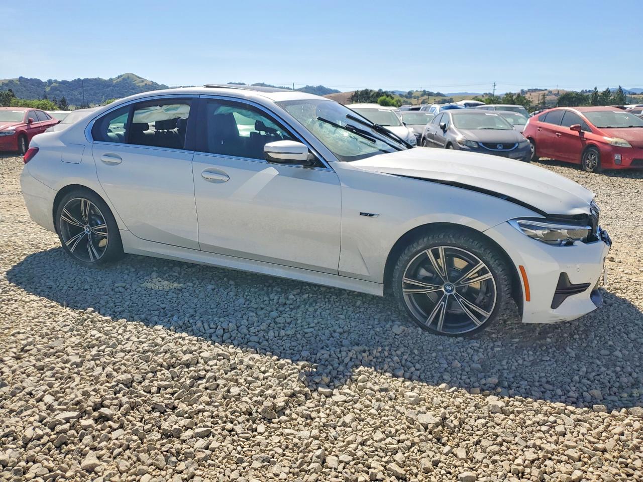 2022 BMW 330E