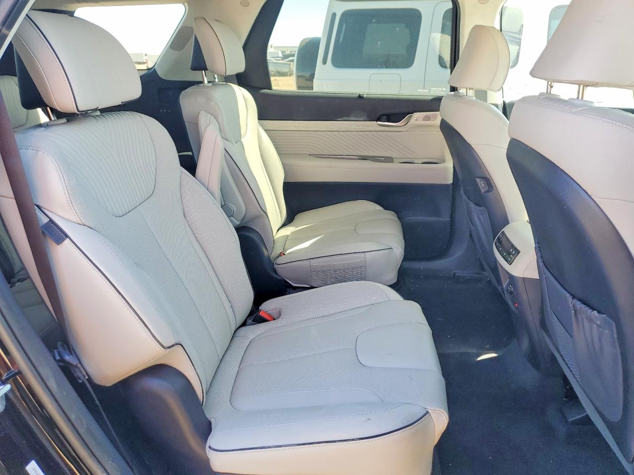 HYUNDAI PALISADE 2025 — 12