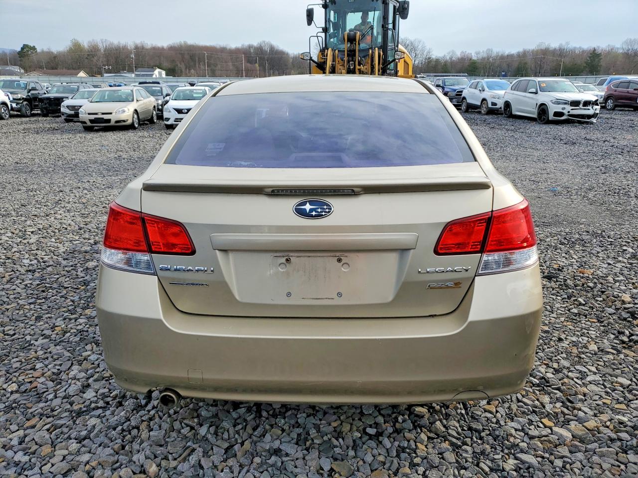 SUBARU LEGACY 2010 — 7
