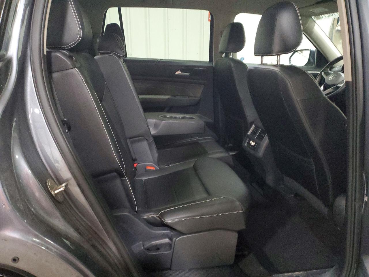 VOLKSWAGEN ATLAS 2021 — 12