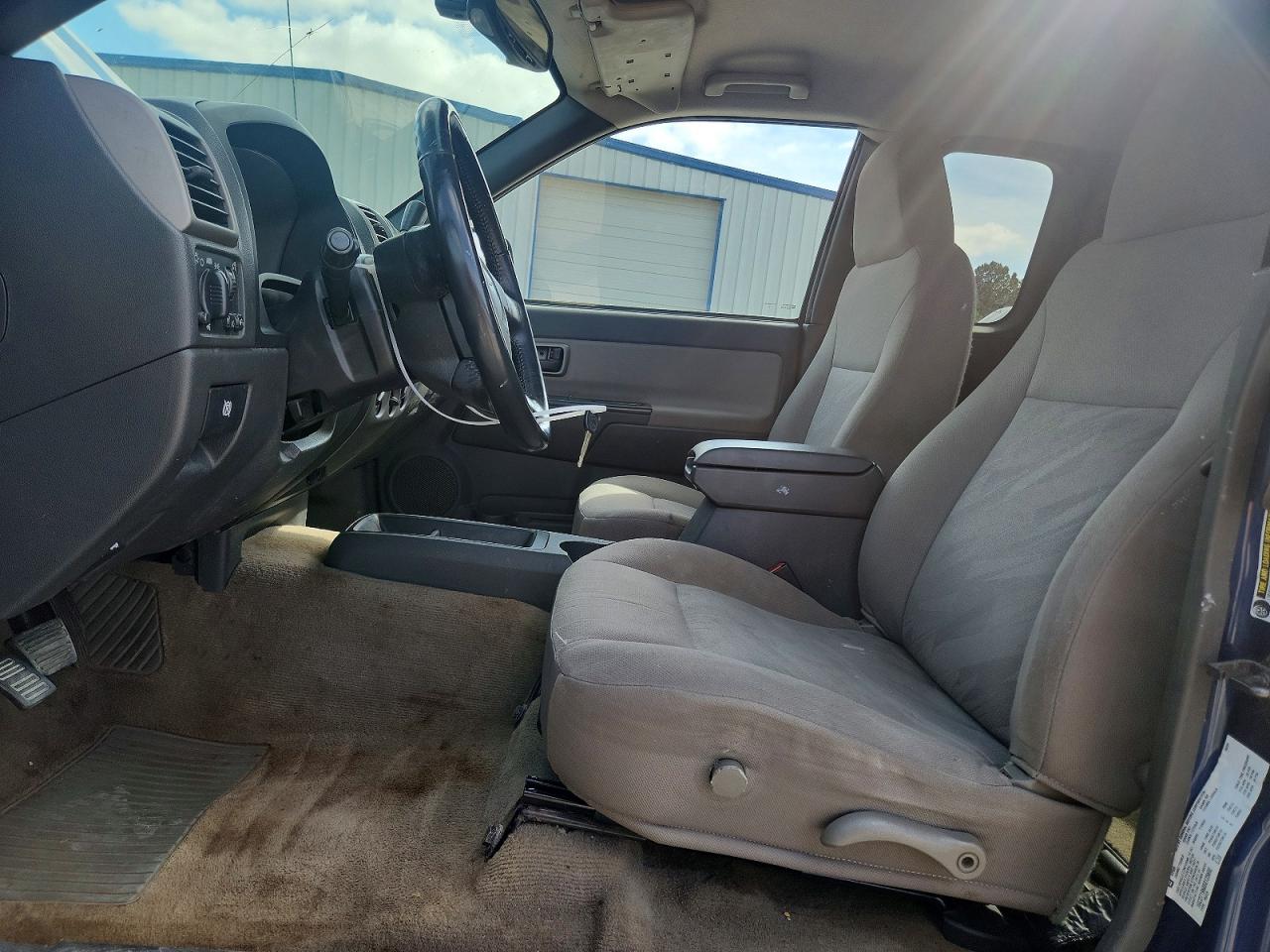 CHEVROLET COLORADO 2005 — 8