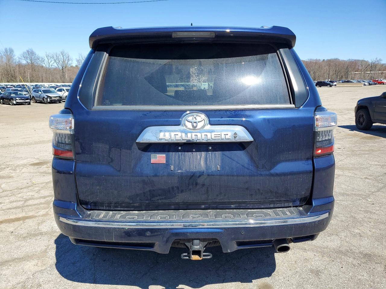 TOYOTA 4RUNNER 2022 — 7