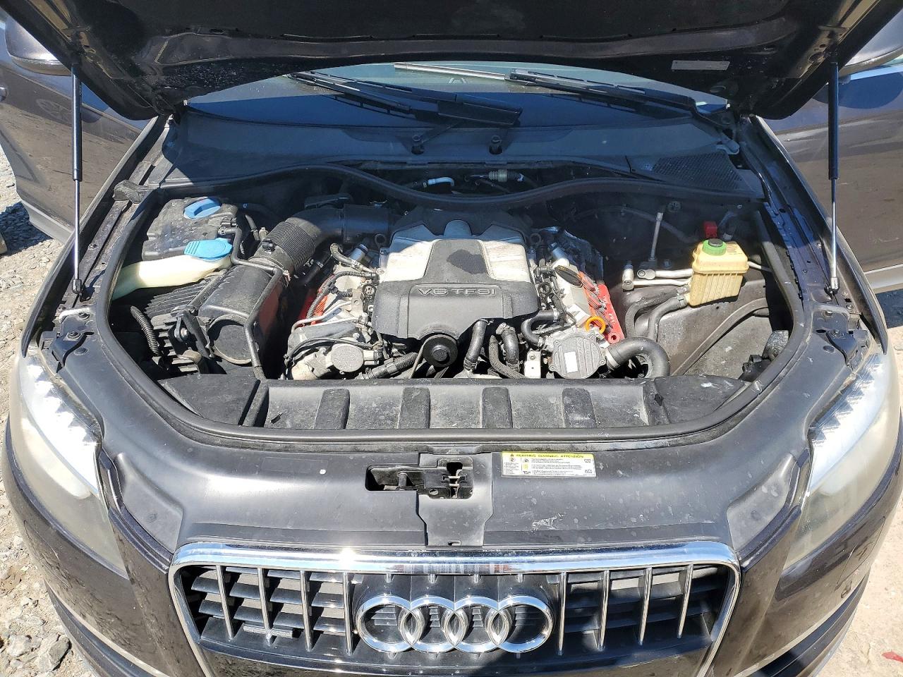AUDI Q7 2011 — 13